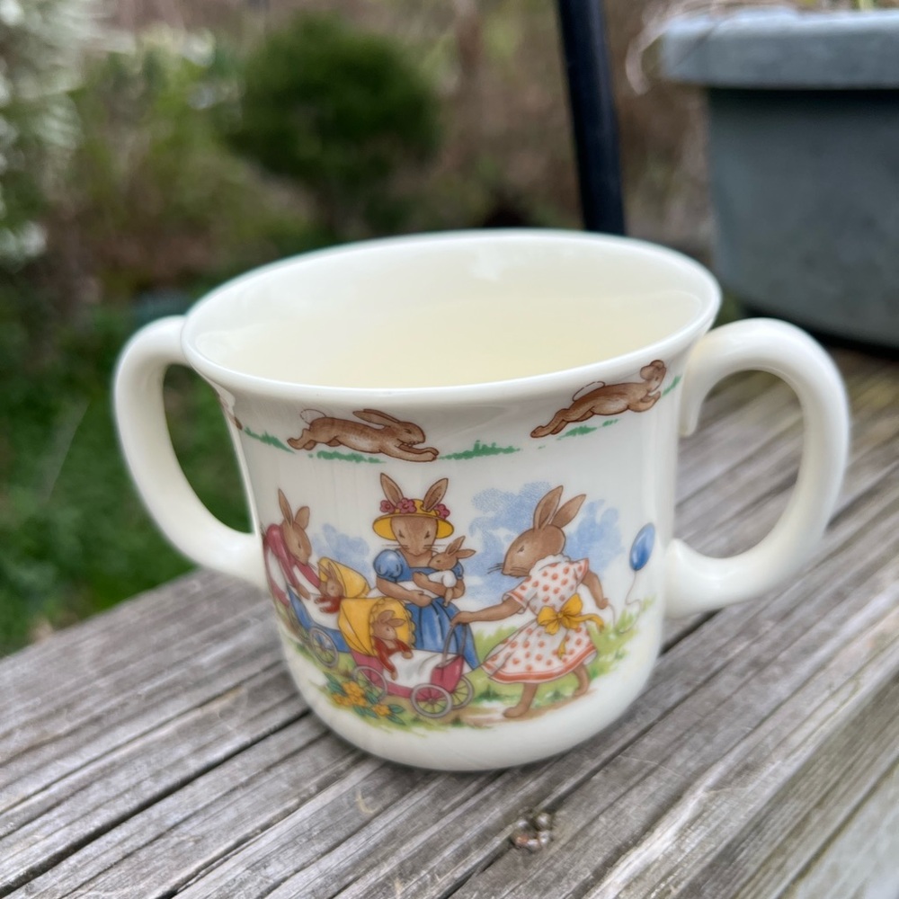 Royal Doulton Bunnykins Double Handled Child’s Cup  Bone China Bunnies & Babies